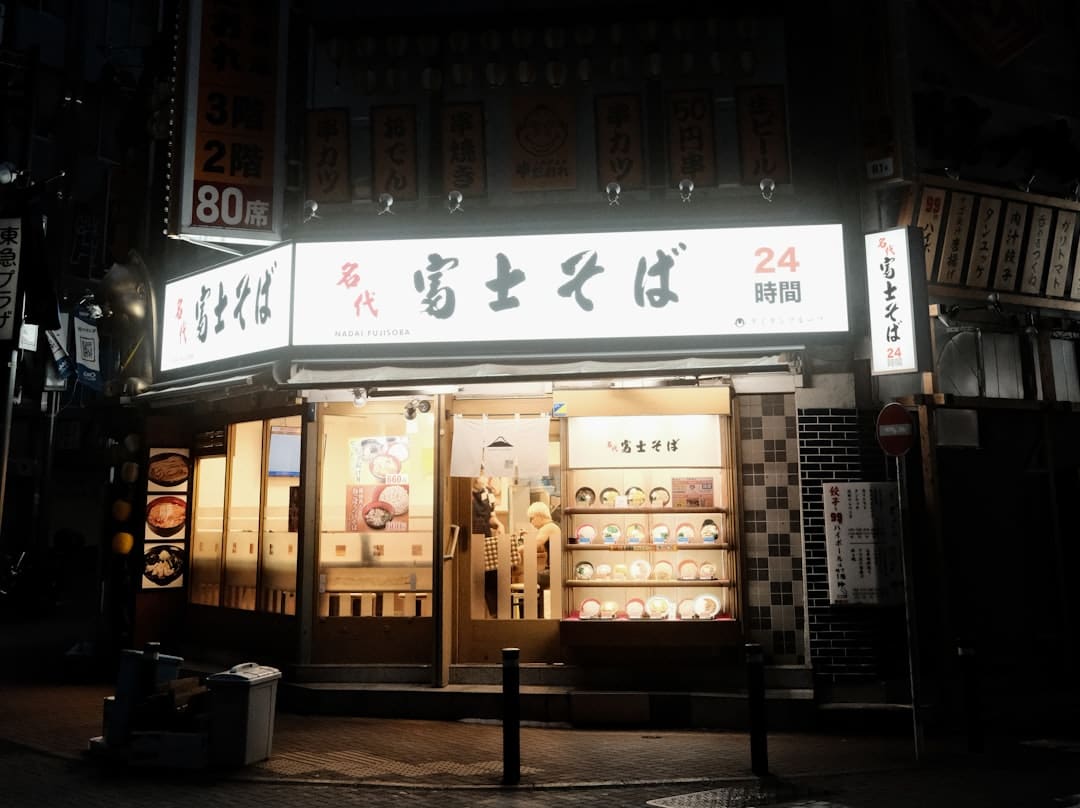 重仓基金狂揽85%收益!寒武纪时间短体会“股王”味道,下一步能否站稳?
